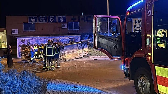 Sixteen-year-old girl dies after being thrown from car following accident in Madrid