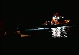 Against-the-clock search for two cousins, 14 and 18, reported lost after going fishing in kayak on Costa del Sol