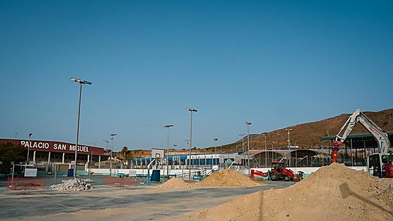 Torremolinos gets skates on to put all-weather roof over outdoor rink