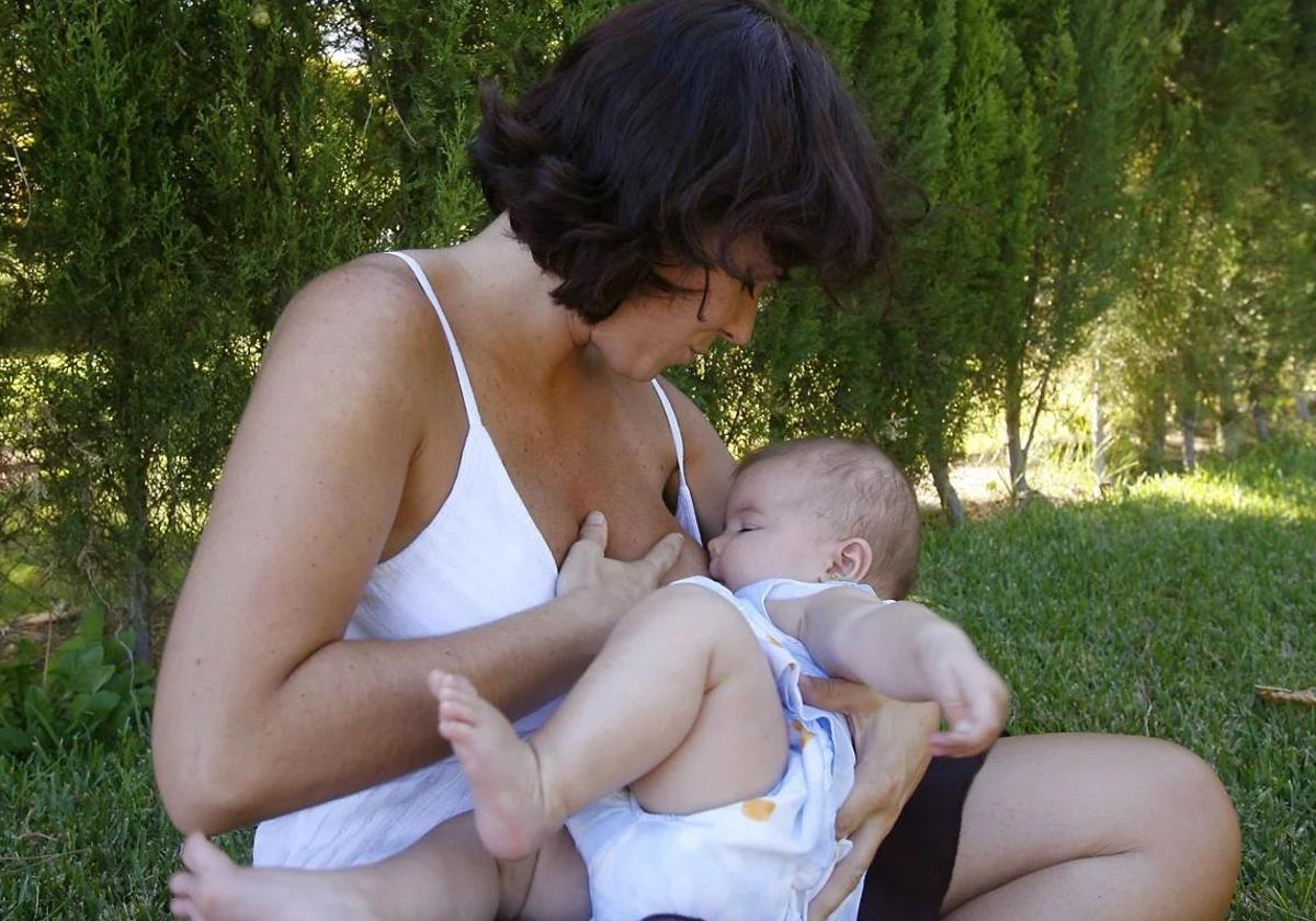 Spain approaches the target of having 50% of babies aged 0-6 months being breastfed