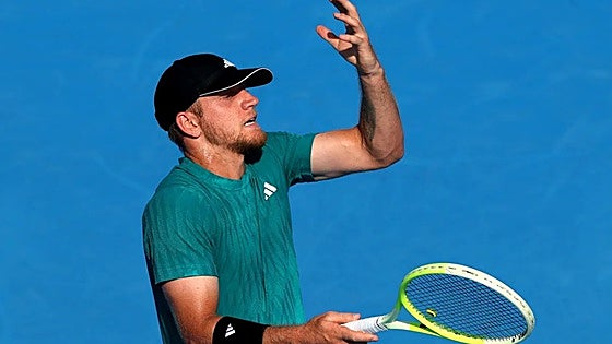 Alejandro Davidovich named in Spain’s Davis Cup squad for Marbella clash despite fitness doubts