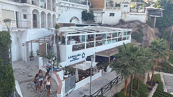 New beach bar opens on eastern Costa del Sol after almost a decade since noise complaints forced predecessor to close