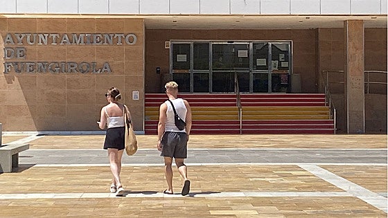 Fuengirola has been hiring detectives to monitor employees on sick leave since 2005