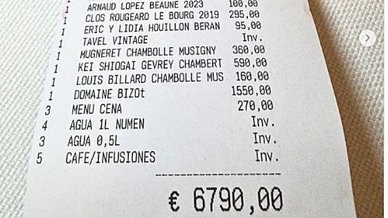 This is an influencer's whopping 6,700-euro bill at a restaurant in Malaga's El Palo district