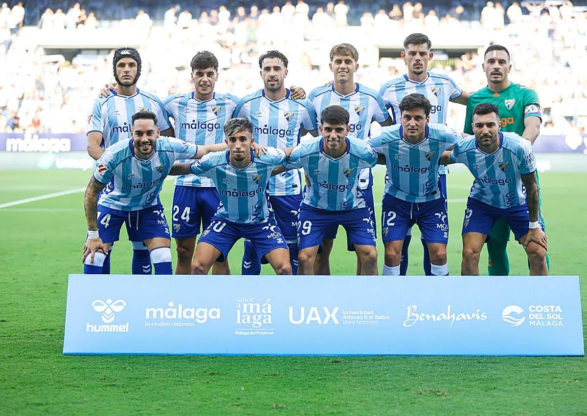 Imagen secundaria 1 - Malaga CF left frustrated as Eibar hold on in tense season opener