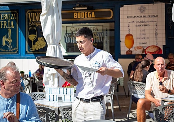 The services sector saw the highest social security affiliation.