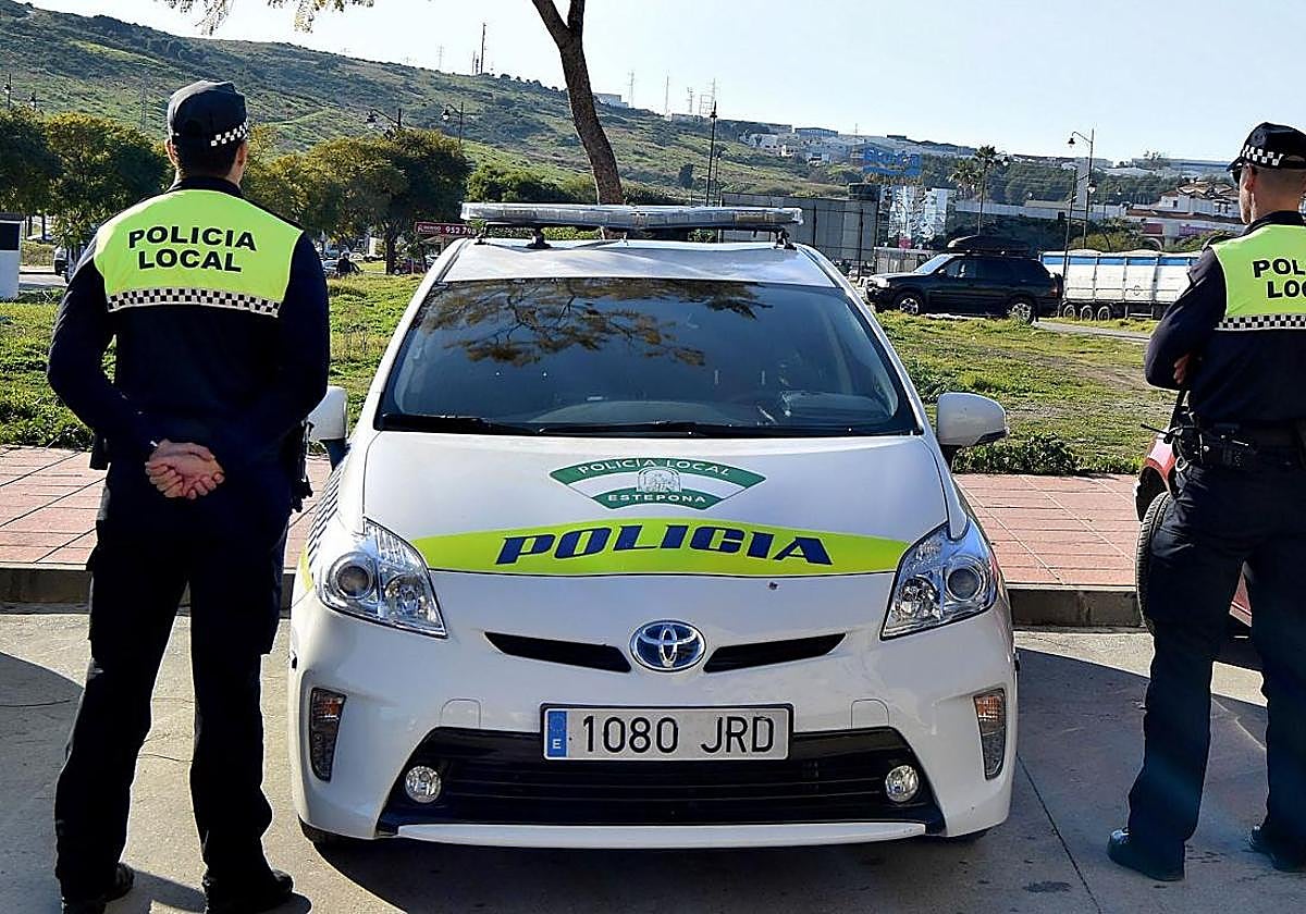 Police investigate after teenager found dead next to motorbike in Marbella