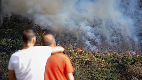 Spain faces another critical day as thousands of troops continue battling widespread forest fires