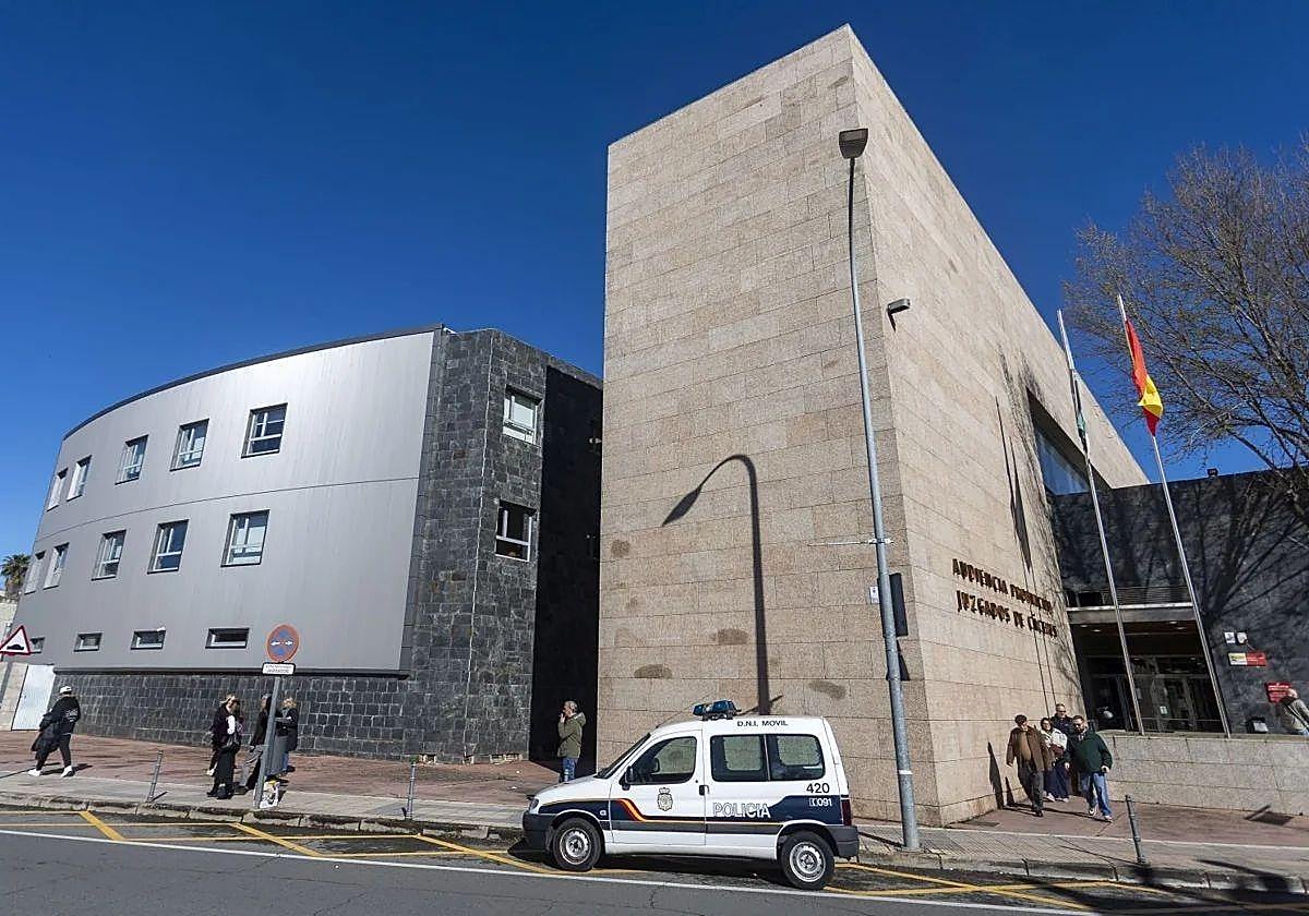 Five-year prison sentence sought for farmer in Spain who made two employees live with pigs