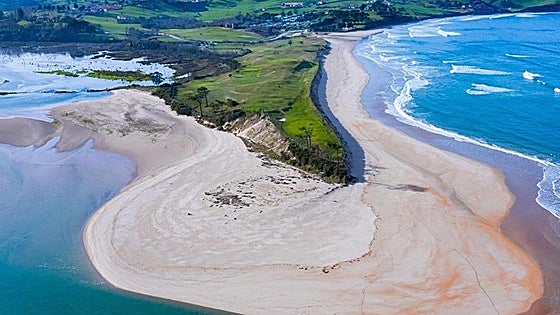 This beach in northern Spain is one of the most beautiful in the world, according to National Geographic: how to get there