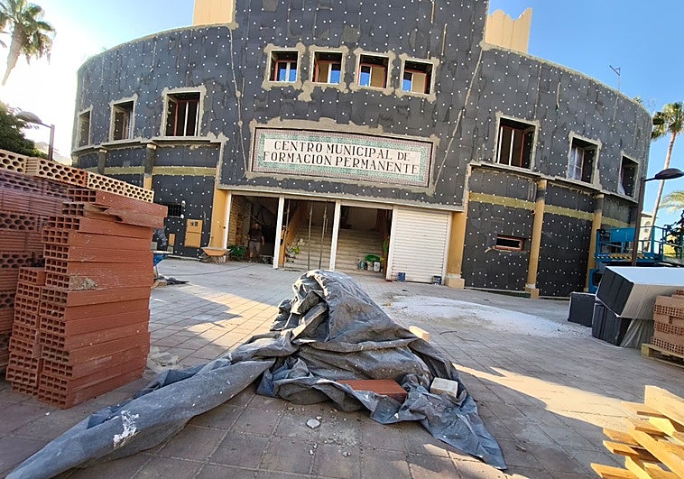 Major refurbishment of iconic Ovoide building enters its final stretch in Benalmádena