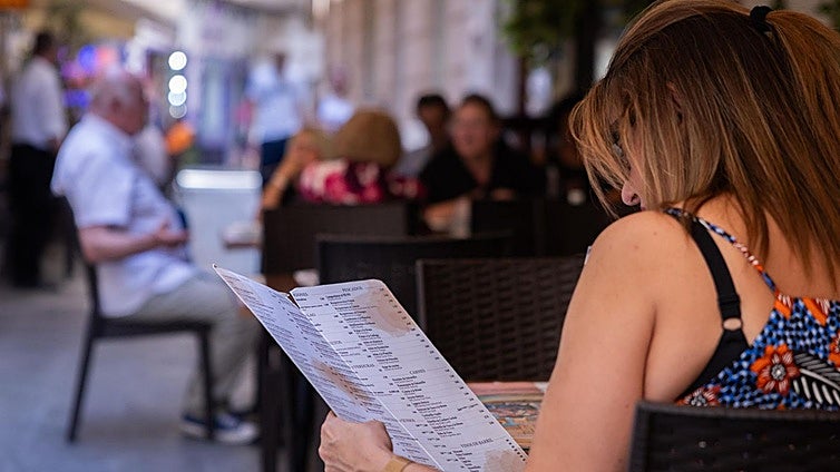 Eating out is more expensive than ever and Costa del Sol and Malaga province restaurants are feeling the pinch
