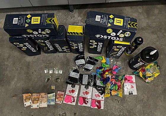 Man investigated by police in Mijas after being caught red-handed selling canisters of 'laughing gas'