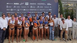 The medal winners following the conclusion of the tournament.