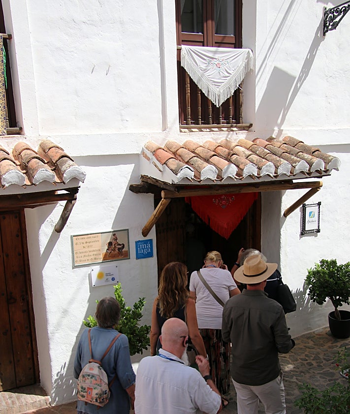 Imagen secundaria 2 - International press club members discover the heart of Malaga's Axarquía