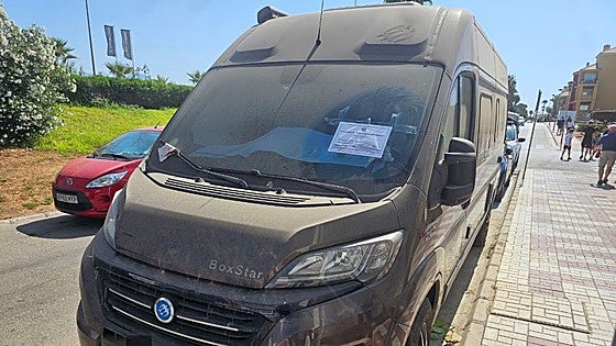 Costa del Sol town cracks down on abandoned cars and vans with threat of fines from 751 to 3,000 euros