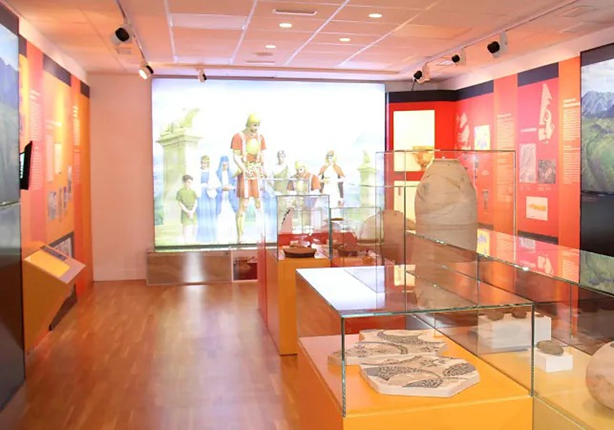 The event will include guided tours of the Cártama museum collection.