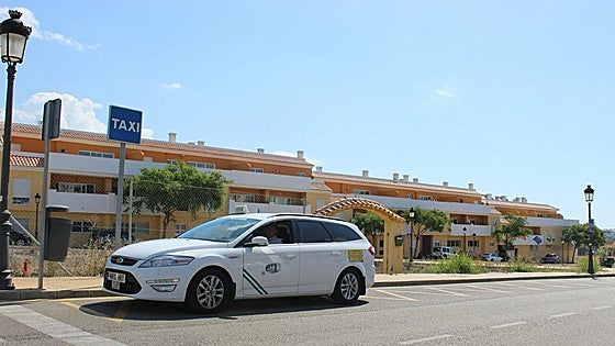 Estepona to increase number of taxi operator licences to help meet demand