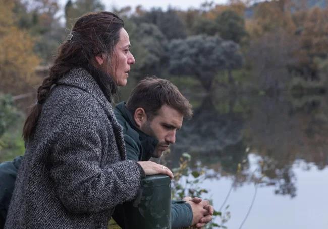 Itziar Ituño and Alfons Nieto, in an image from the new series.