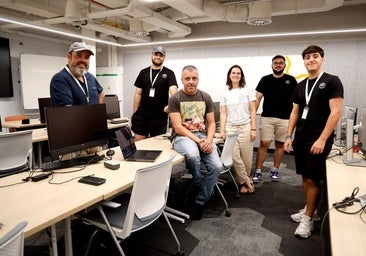 In Google's basement in Malaga: Bernardo Quintero and a team of 20-somethings 'cooking' the ChatGPT of cybersecurity