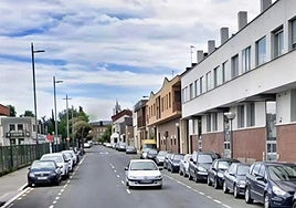 General view of Calle Aguirrelanda, in Vitoria.