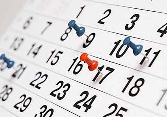 Will there be a bank holiday on Monday 13 October in Andalucía to make it a long 'puente' weekend?