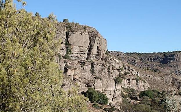 Geological formations in Monte Redondo.