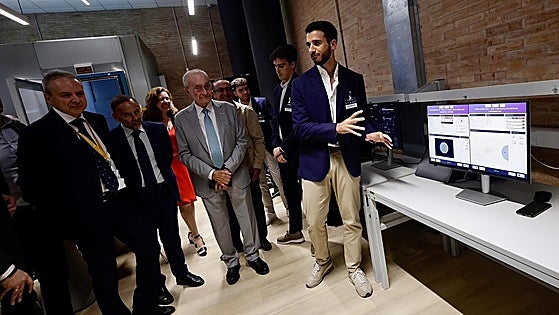 Malaga hosts first European research lab to provide satellite broadband from space to anywhere on planet