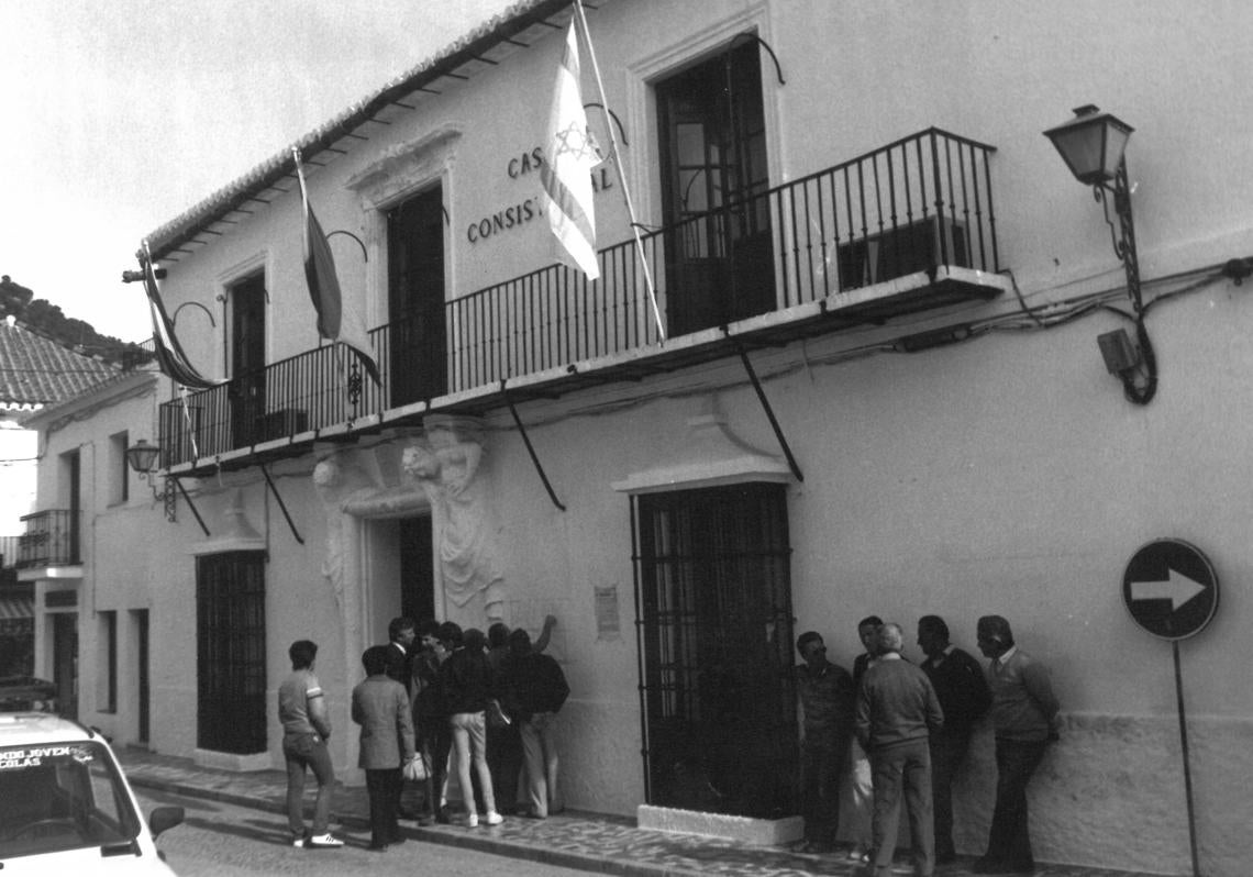 Imagen antes - Mijas Pueblo town hall was originally where the folk museum is now located. The new building was built in 1987.