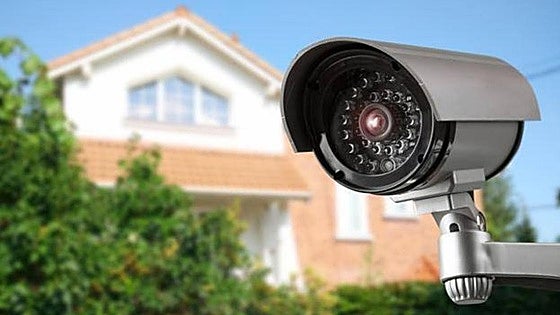 Why pretending to have security system at home by using fake sign can end up being costly