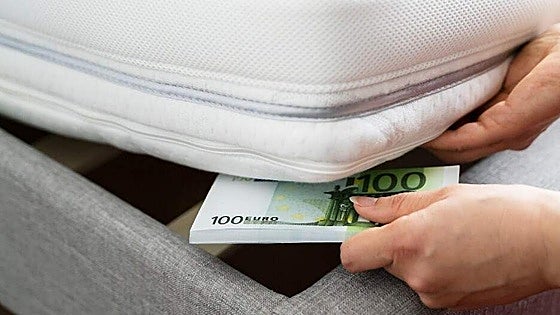 ECB clarifies how much cash should be kept at hand as a safety net for emergency situations