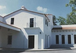 Tourist property sold by the regional government in the Huelva town of Fuenteheridos.