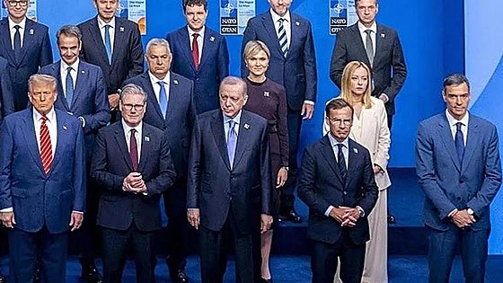 Donald Trump: 'Maybe we should expel Spain from Nato'