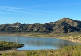 A section of La Viñuela reservoir