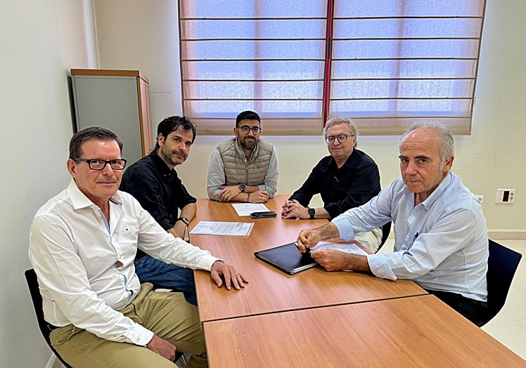 Signing of the contract.