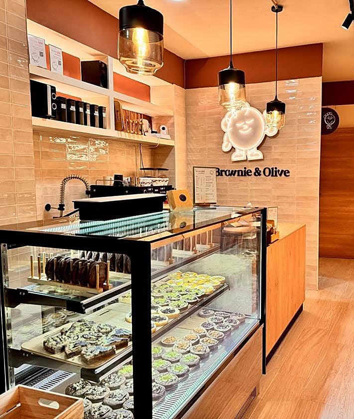 Imagen secundaria 2 - The chocolate brownies you have to try in the capital of the Costa del Sol