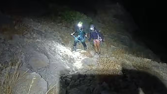 Disorientated climbers rescued under cover of darkness in El Chorro area of Malaga province