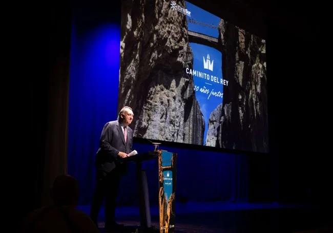 The Junta de Andalucía's minister of tourism, Arturo Bernal, during the presentation of the documentary.