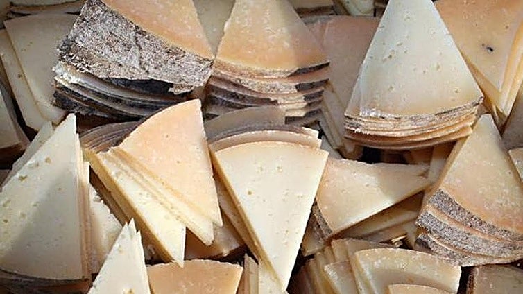French cheese sold in Spain recalled for E. coli contamination