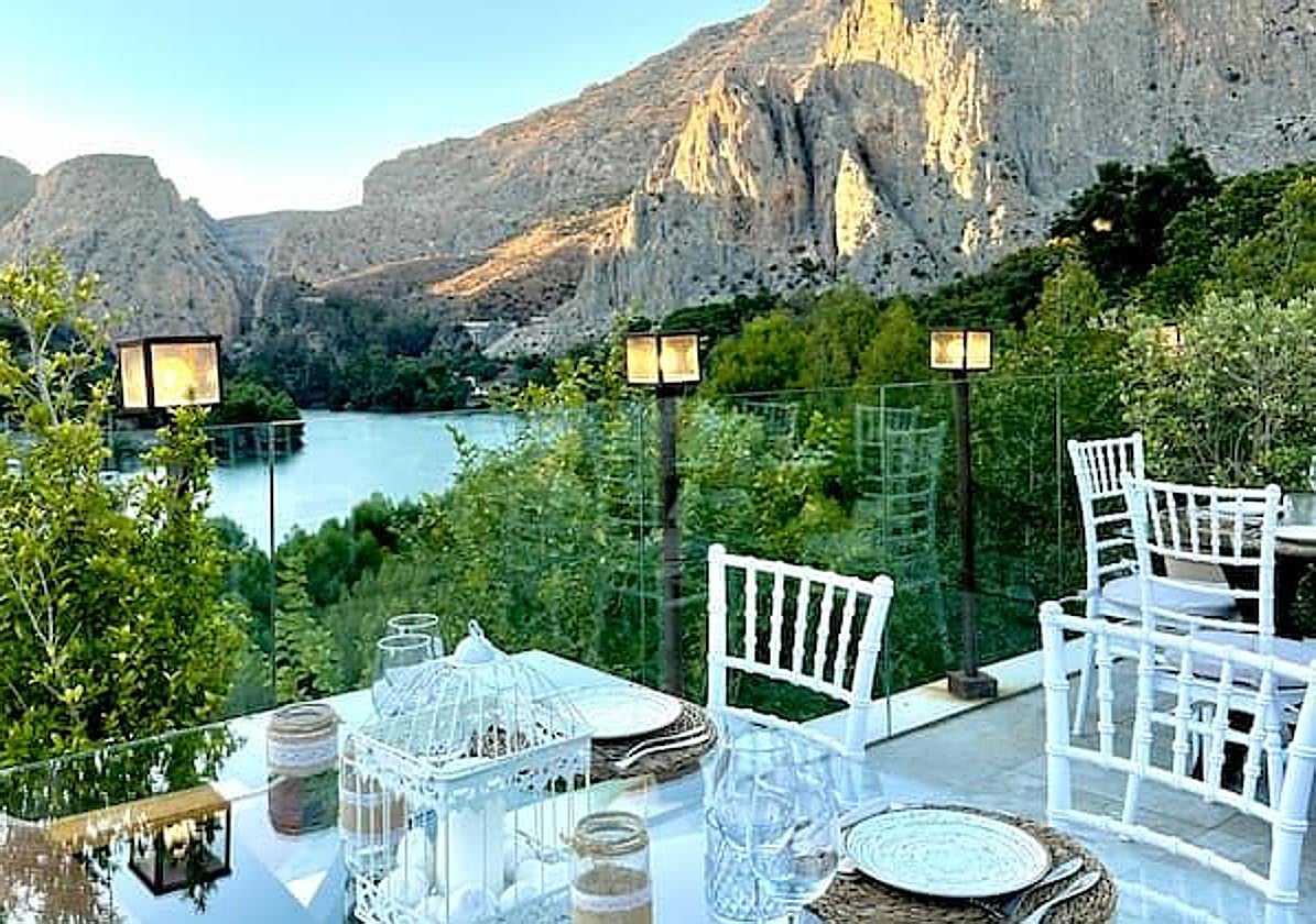 Celebrate Spain's national Train Day dining at old halts, stations and even train carriages in Malaga province