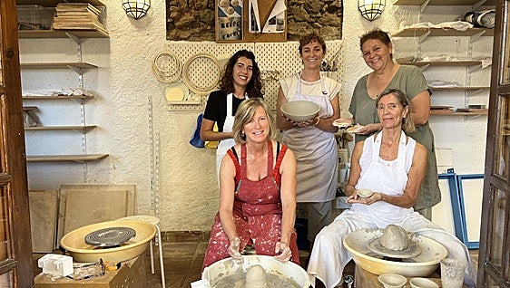 Historic pottery reopens on Granada's Costa Tropical