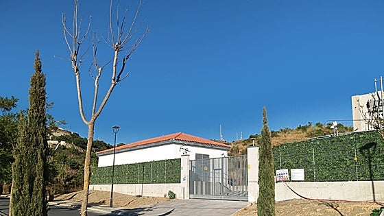 Residents demand answers as Costa del Sol electricity substation goes into operation