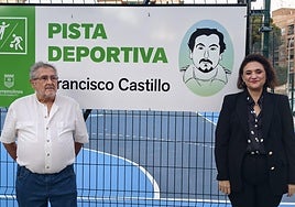 Francisco Castillo at the sports courts with Margarita del Cid.