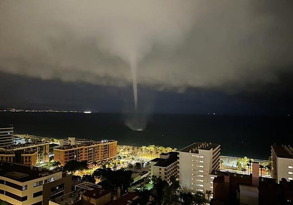 Archive image of a waterspout close to the coast of Torremolinos.