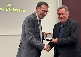 Gibraltar National Museum director receives prestigious award for Neanderthal research