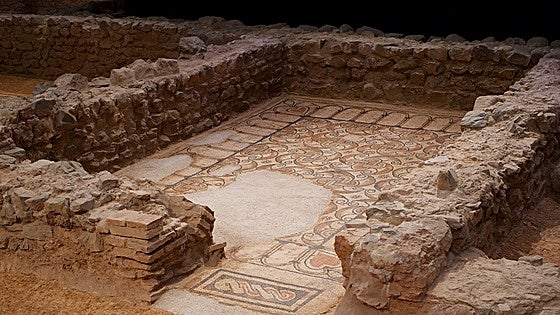 Costa del Sol town hits the big screen in Piccadilly Circus during World Travel Market in London