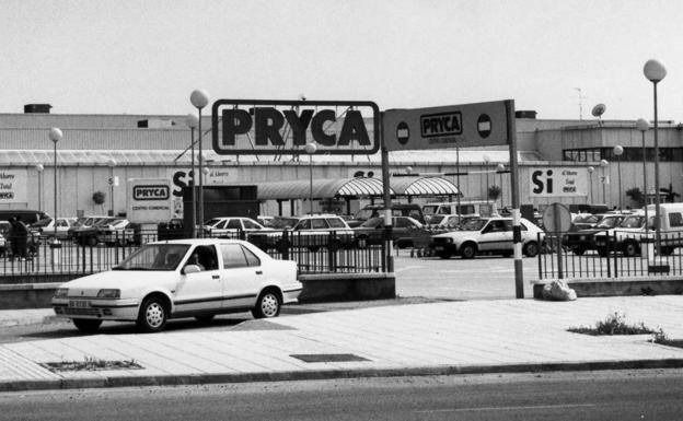 Malaga's first hypermarket celebrates its 50th anniversary - in pictures