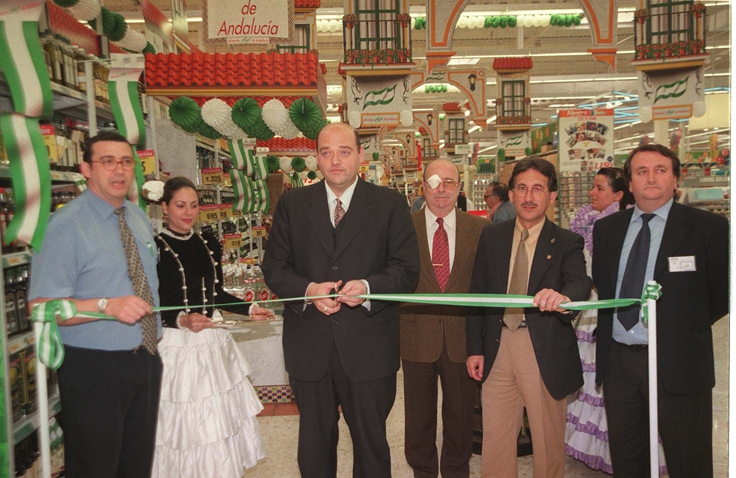 Malaga&#039;s first hypermarket celebrates its 50th anniversary - in pictures
