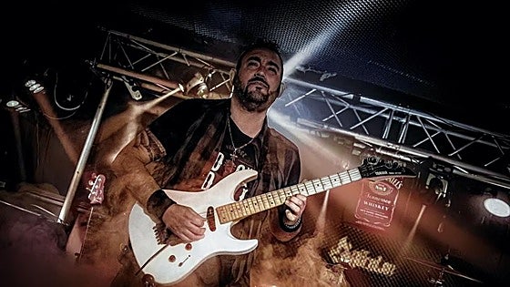Established Madrid guitarist and composer brings Sebas Souza Guitar Show to Malaga