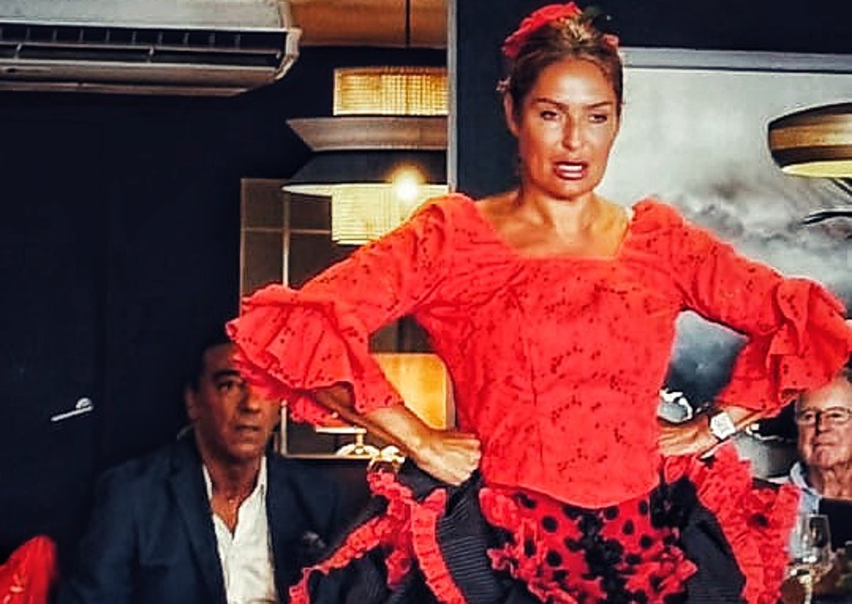 Imagen secundaria 1 - Francesca Girone: &#039;I am La Gitana Inglesa&#039;